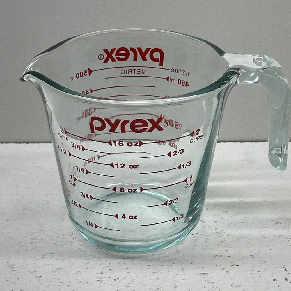 Pyrex 2 Cup 16 oz Glass Red Letter Measuring‎ Cup Open End Handle USA